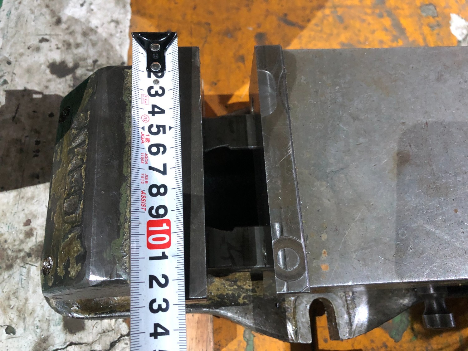 中古Hydraulic vise 油圧バイス TAKEDA