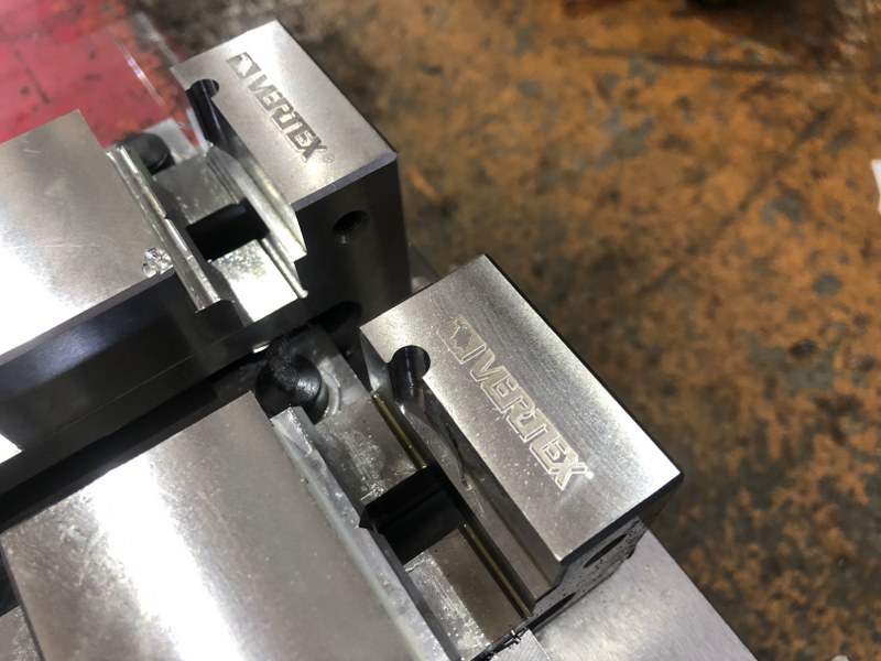 中古精密バイス [精密4連バイス]幅45ｍｍ VERTEX