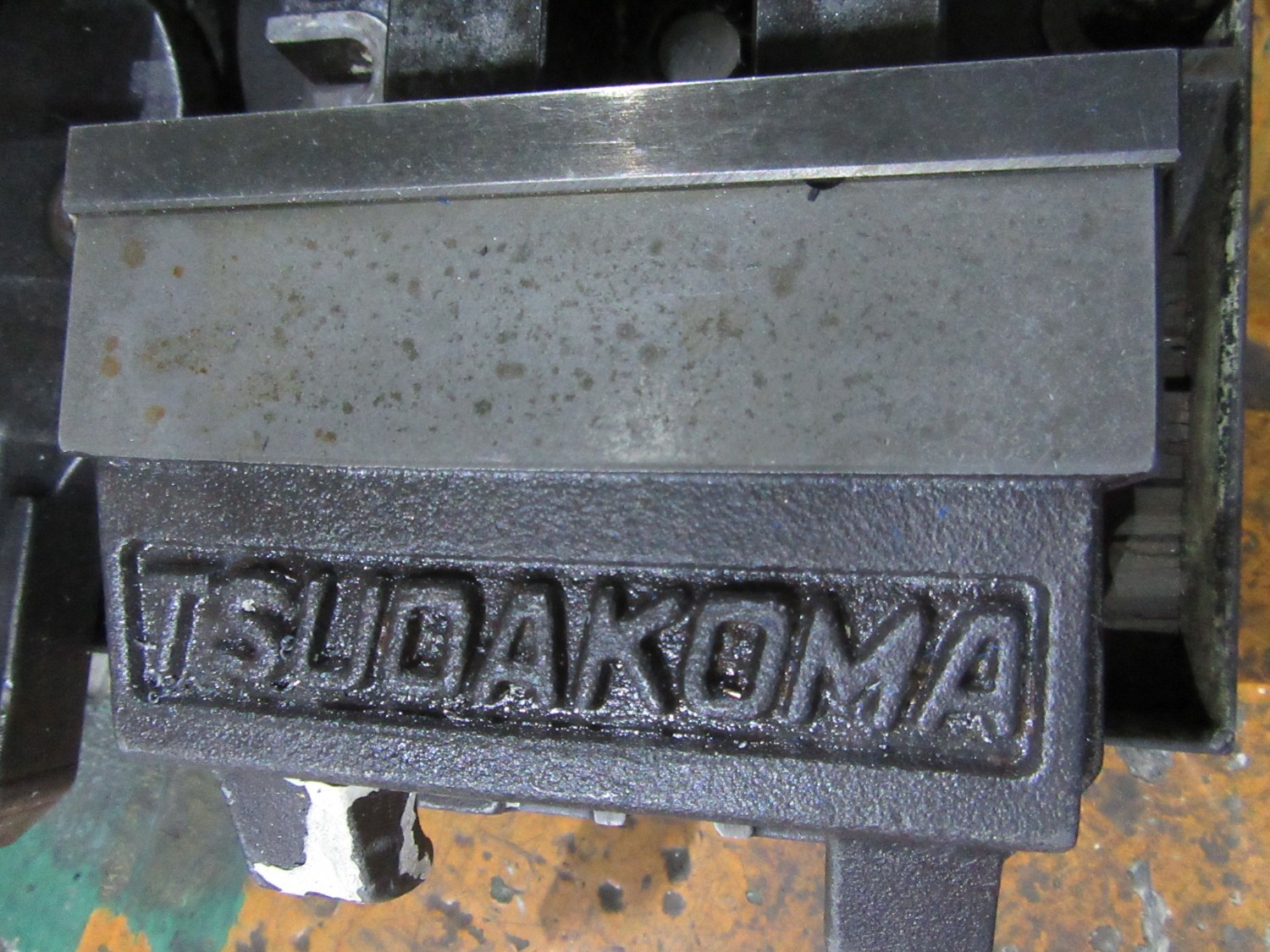 中古Hydraulic vise 油圧バイス TAKEDA 