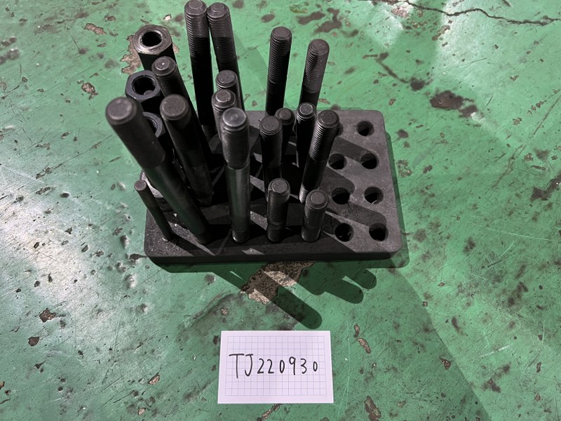 中古クランプ治具 【パンチプレスセット】7kg 不明