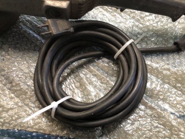 中古お買い得品・1山販売等 【電気ディスクグラインダー】PDH-180C 日立