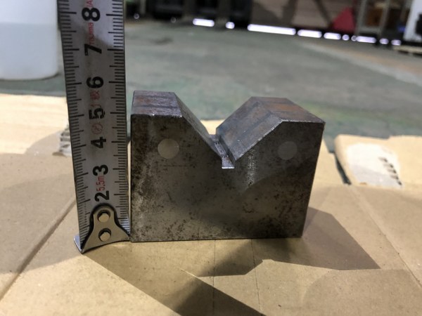 中古Magnet Product(Chuck and Demagnetizer etc.) [マグネットVブロック]KMV-50C KANETEC/カネテック