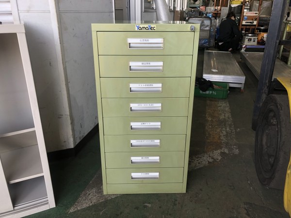 中古手工具・収納 「作業台」650ｘ995ｘ880mm  サカエ/SAKAE