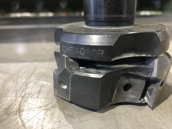 中古Other Screw tools 【フェイスミルカッター】CHE4080R　9606 イゲタロイ