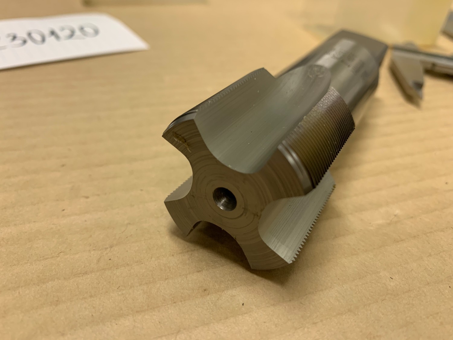 中古タップ 【ハンドタップ】  M36x1 II (HSS-E) ヤマワ/Yamawa