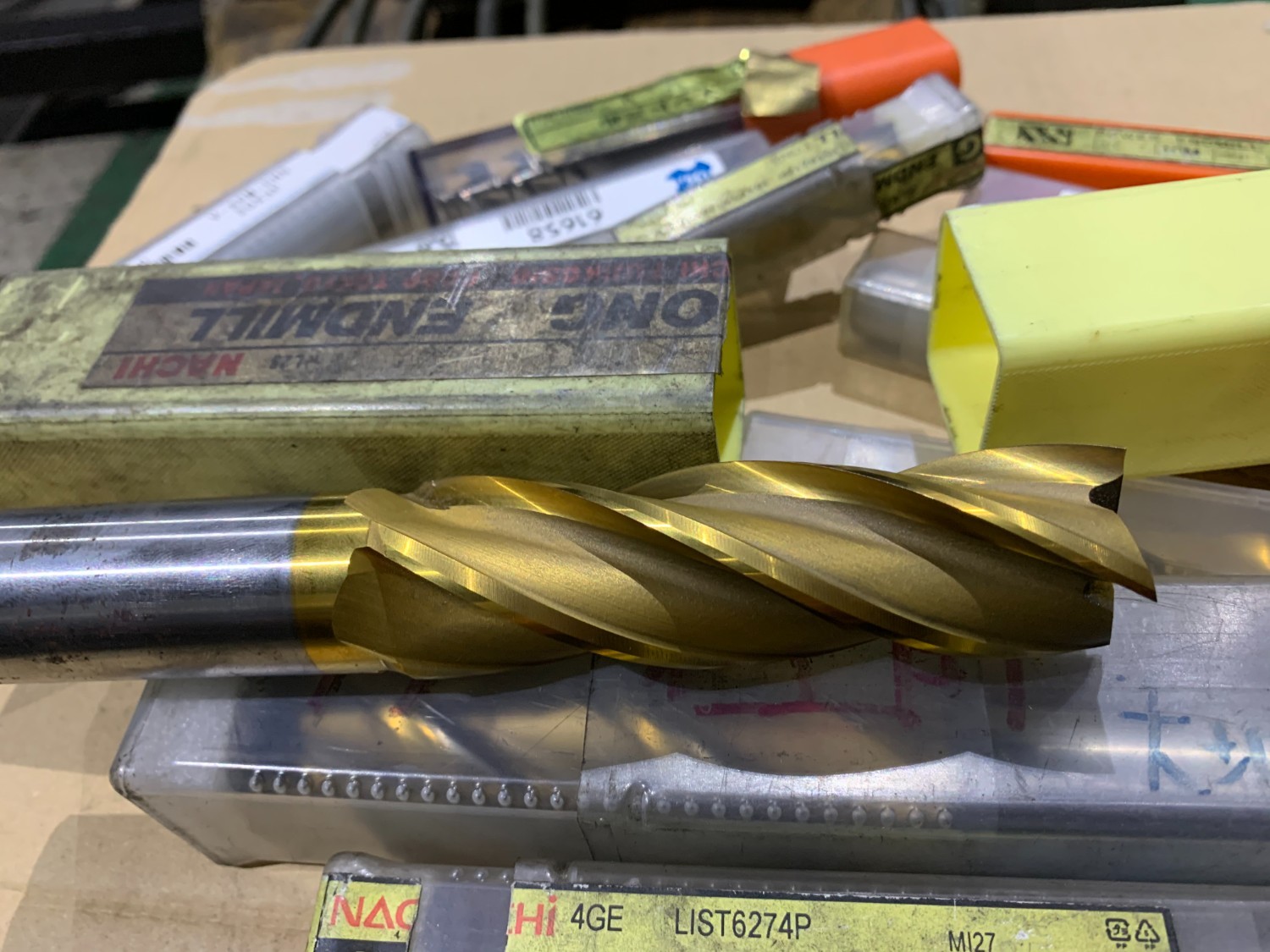 中古お買い得品・1山販売等 【エンドミル１山】 様々