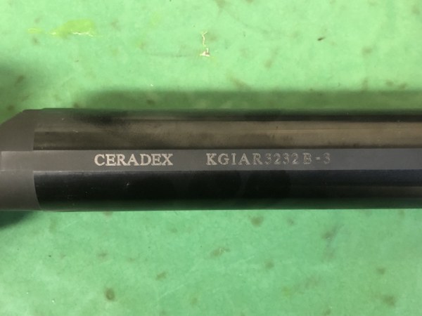 中古その他バイト 【溝入れ用ホルダ】KGIAR3232B-3 CERADEX