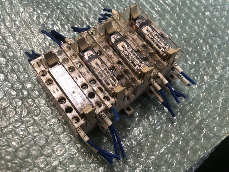 中古Special deals・Set etc 【セーフティリレーソケット】P7SA-14F-ND　DC24V（4個） オムロン/OMRON