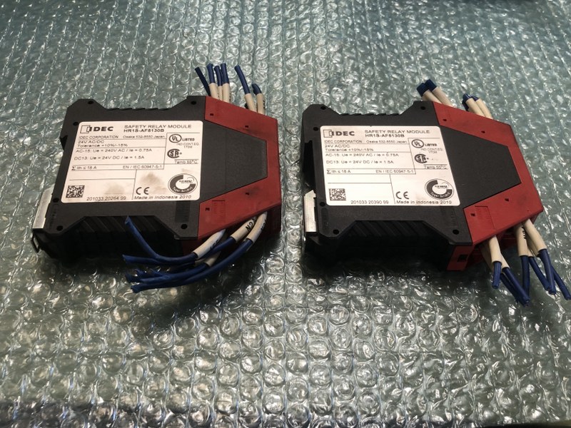 中古Special deals・Set etc 【安全リレーモジュール】HR1S-AF5130B（２個） 和泉電気/IDEC