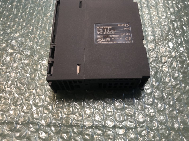 中古お買い得品・1山販売等 【ユニバーサルモデルCPU】Q02UCPU 三菱/MITSUBISHI