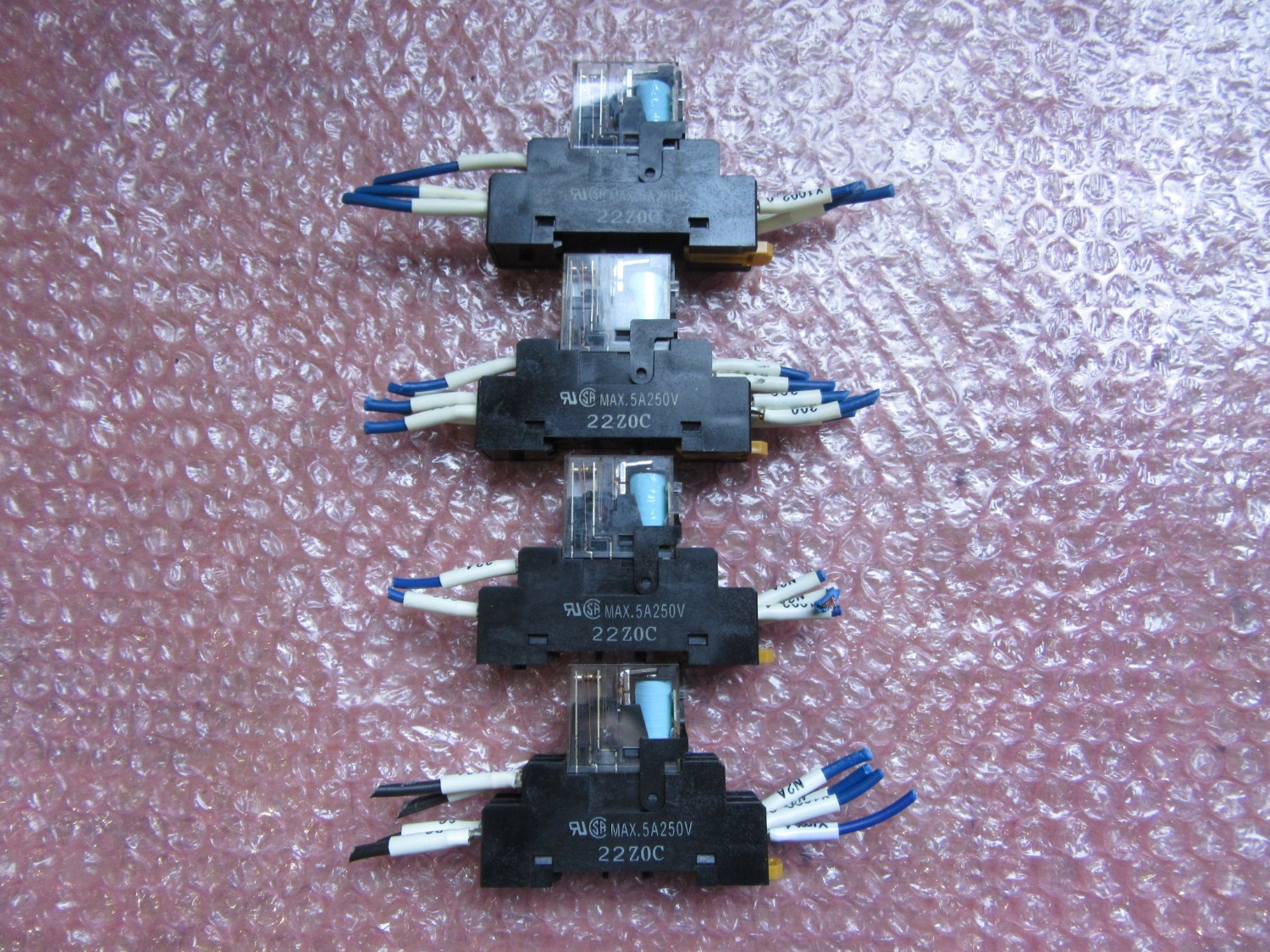 中古その他 【ミニパワーリレー4個】G2R-2-SND(24V DC) オムロン