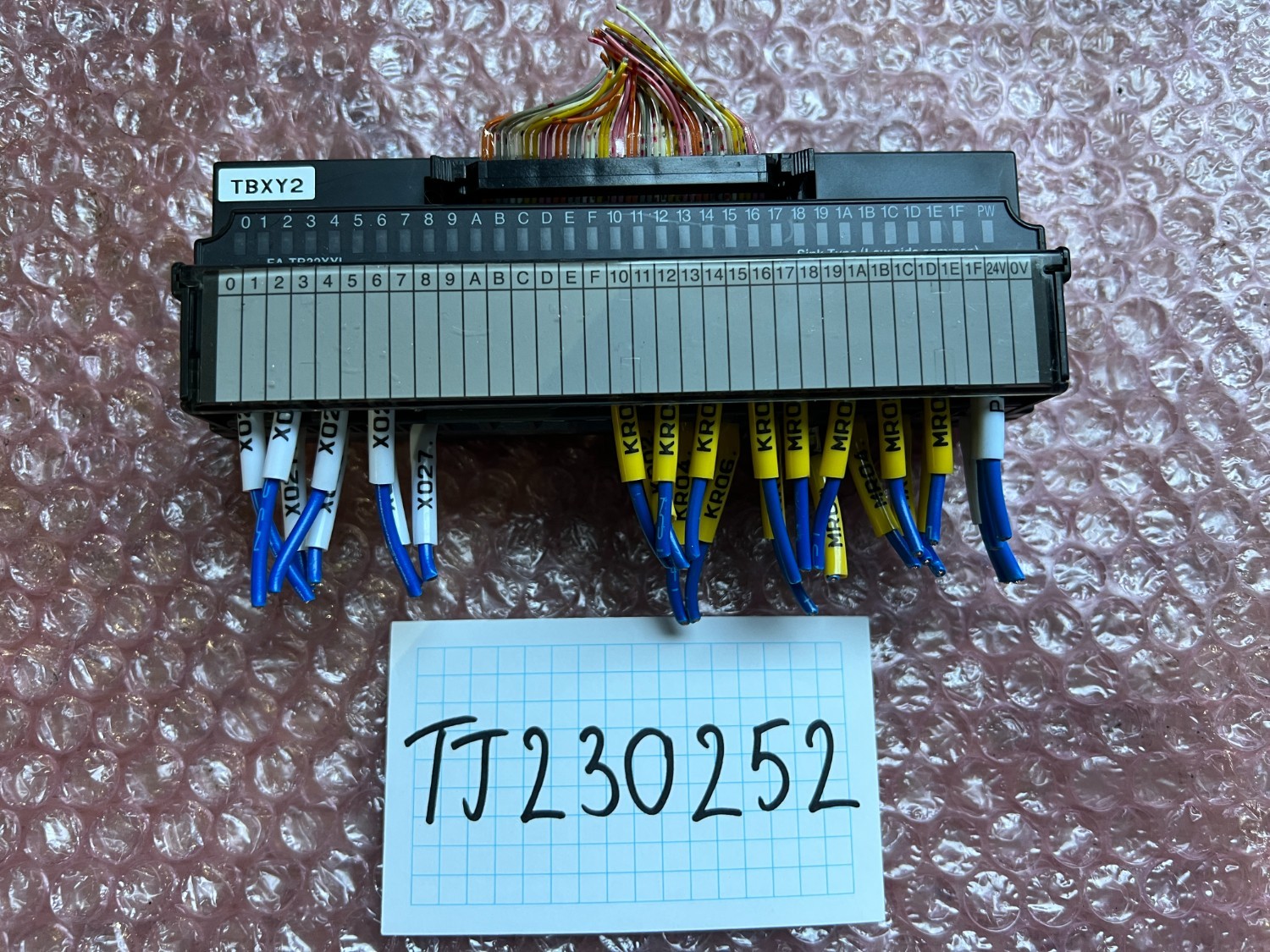中古その他 【端子台変換ユニット】FA-TB32XYL 三菱/MITSUBISHI