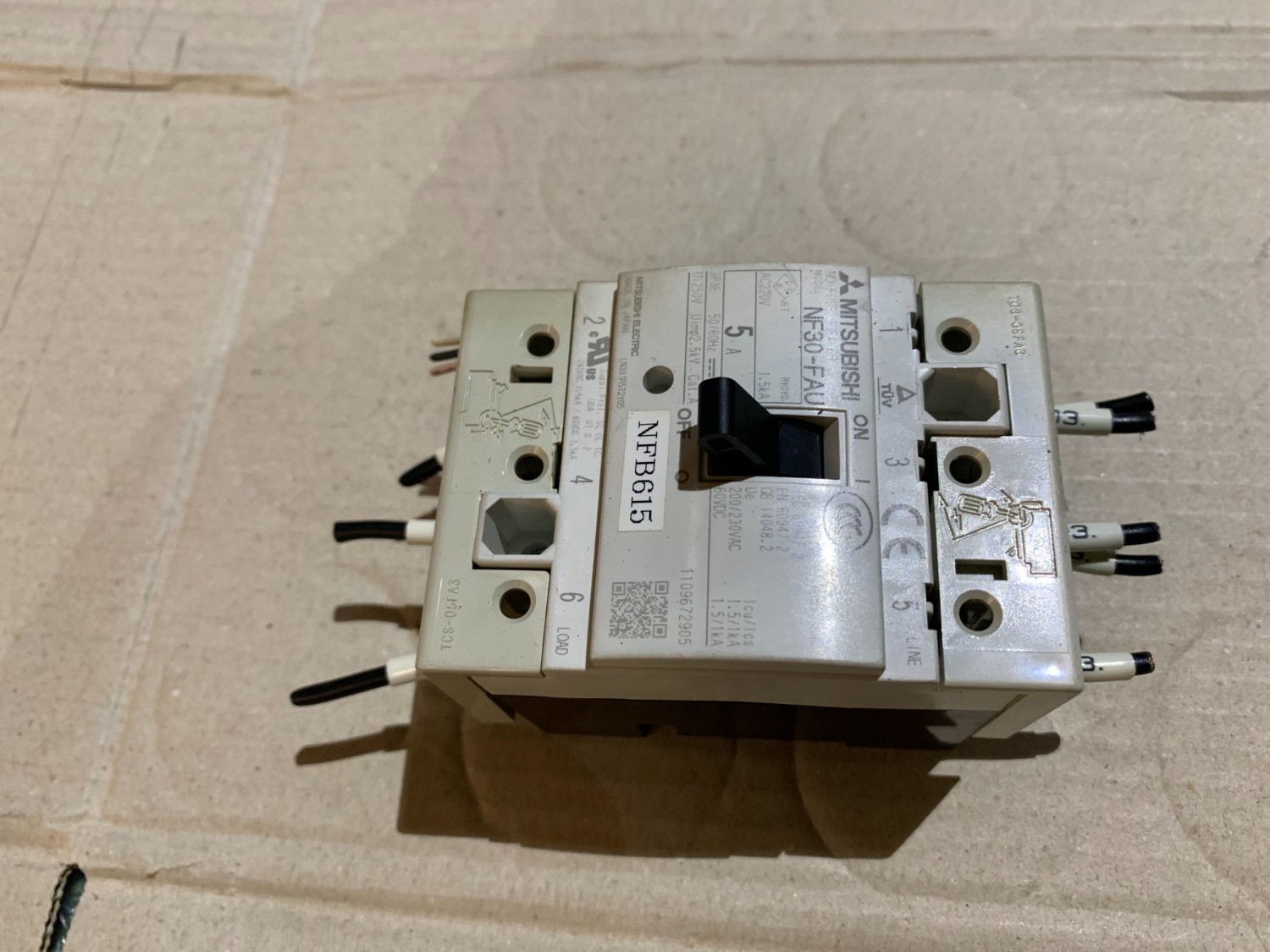 中古その他 【 遮断器】  NF30-FAU (5A) 三菱/MITSUBISHI
