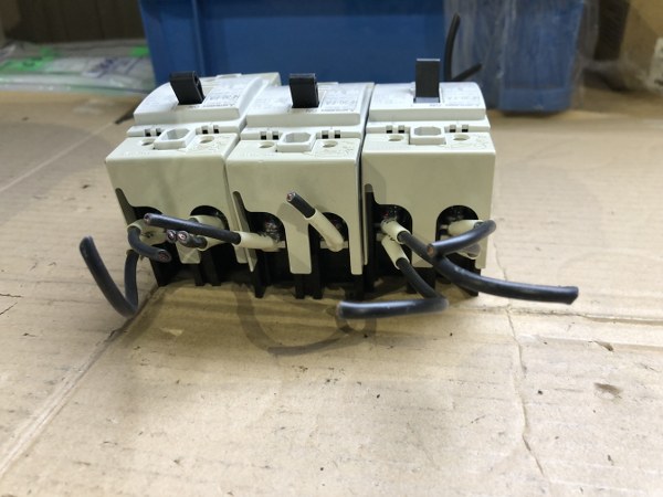 中古その他 「遮断器」NF30-FA(5A) :1セット3個 三菱/MITSUBISHI