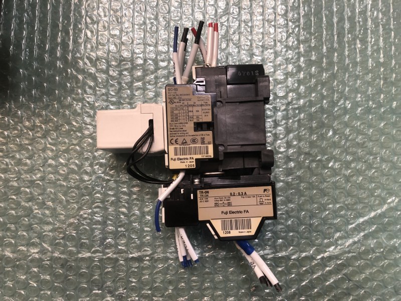 中古お買い得品・1山販売等 【補助継電器/電磁開閉器/標準形サーマルリレー】補助継電器SZ-ZM1/電磁開閉器SC-03/標準形サーマルリレーTR-0N 富士電機/FUJI ELECTRIC
