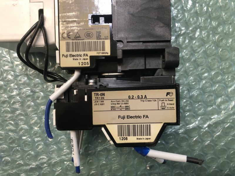 中古お買い得品・1山販売等 【補助継電器/電磁開閉器/標準形サーマルリレー】補助継電器SZ-ZM1/電磁開閉器SC-03/標準形サーマルリレーTR-0N 富士電機/FUJI ELECTRIC