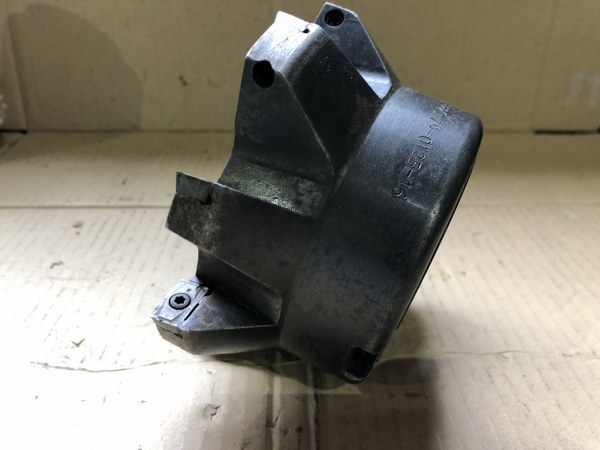 中古切削・旋削・穴あけ・ネジ加工用工具 「フェイスミルカッター」R220.79-0125-16 SECO TOOLS
