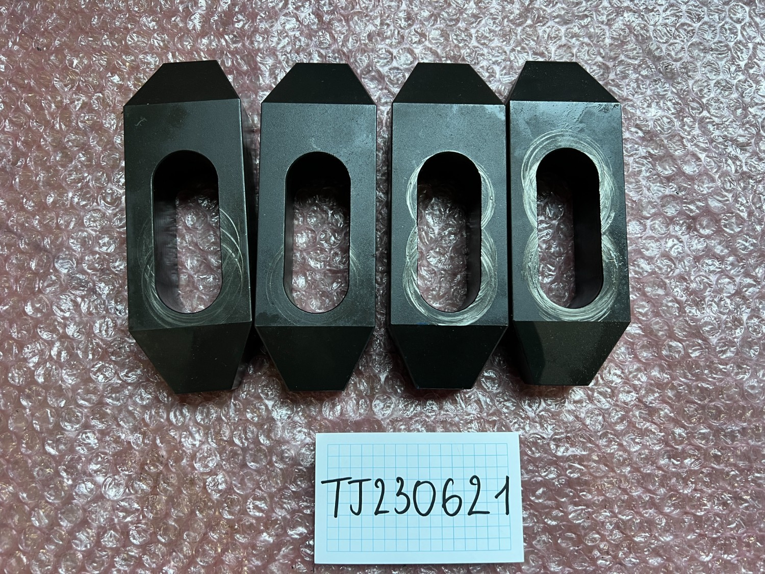 中古クランプ治具 【パンチプレスセット】7kg 不明