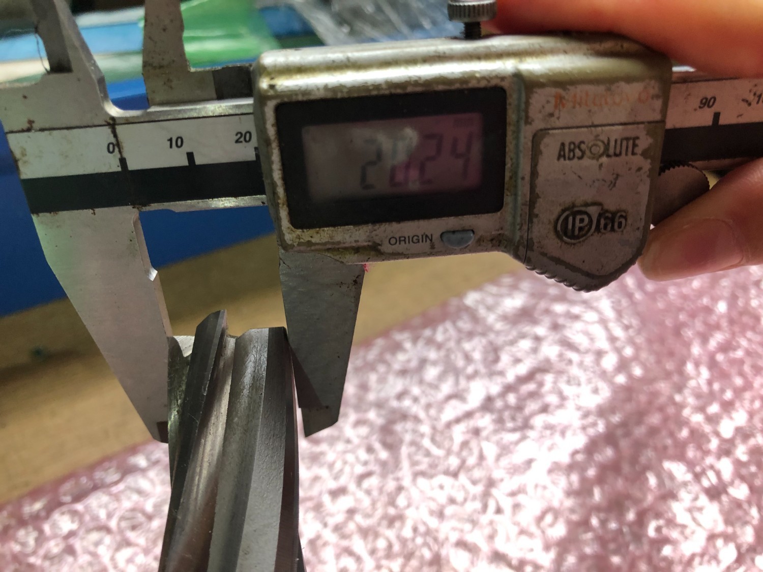 中古End mill(Square) 【テーパー刃エンドミル4枚刃】20x4x32 SANKO 