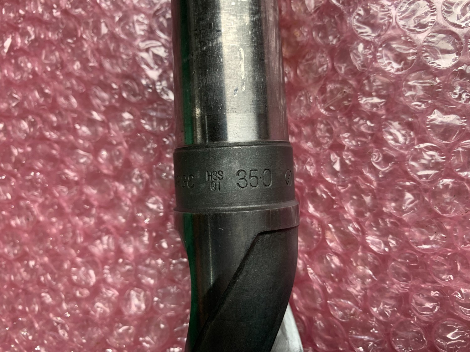 中古Taper shank drills 【テーパーシャンクドリル】  φ35mm, 全長:295mm NACHI(不二越)