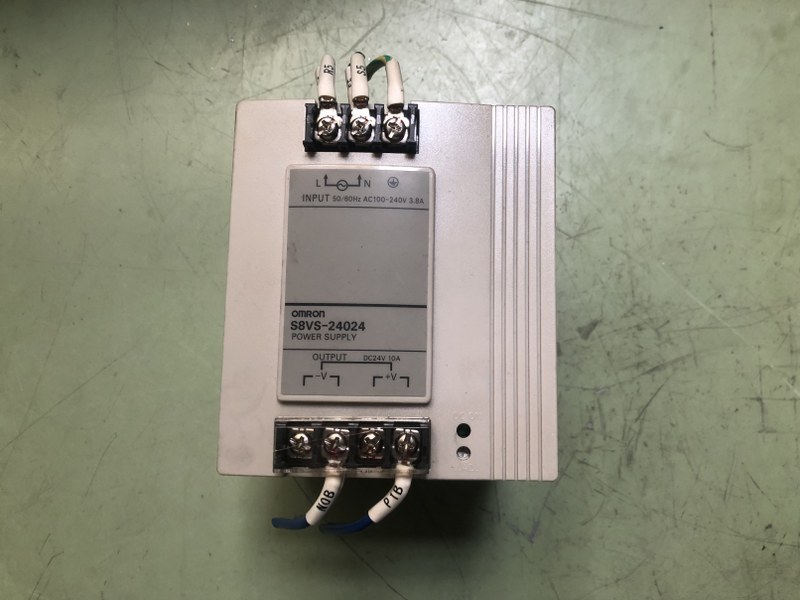中古お買い得品・1山販売等 【パワーサプライ】S8VS-24024 オムロン/OMRON