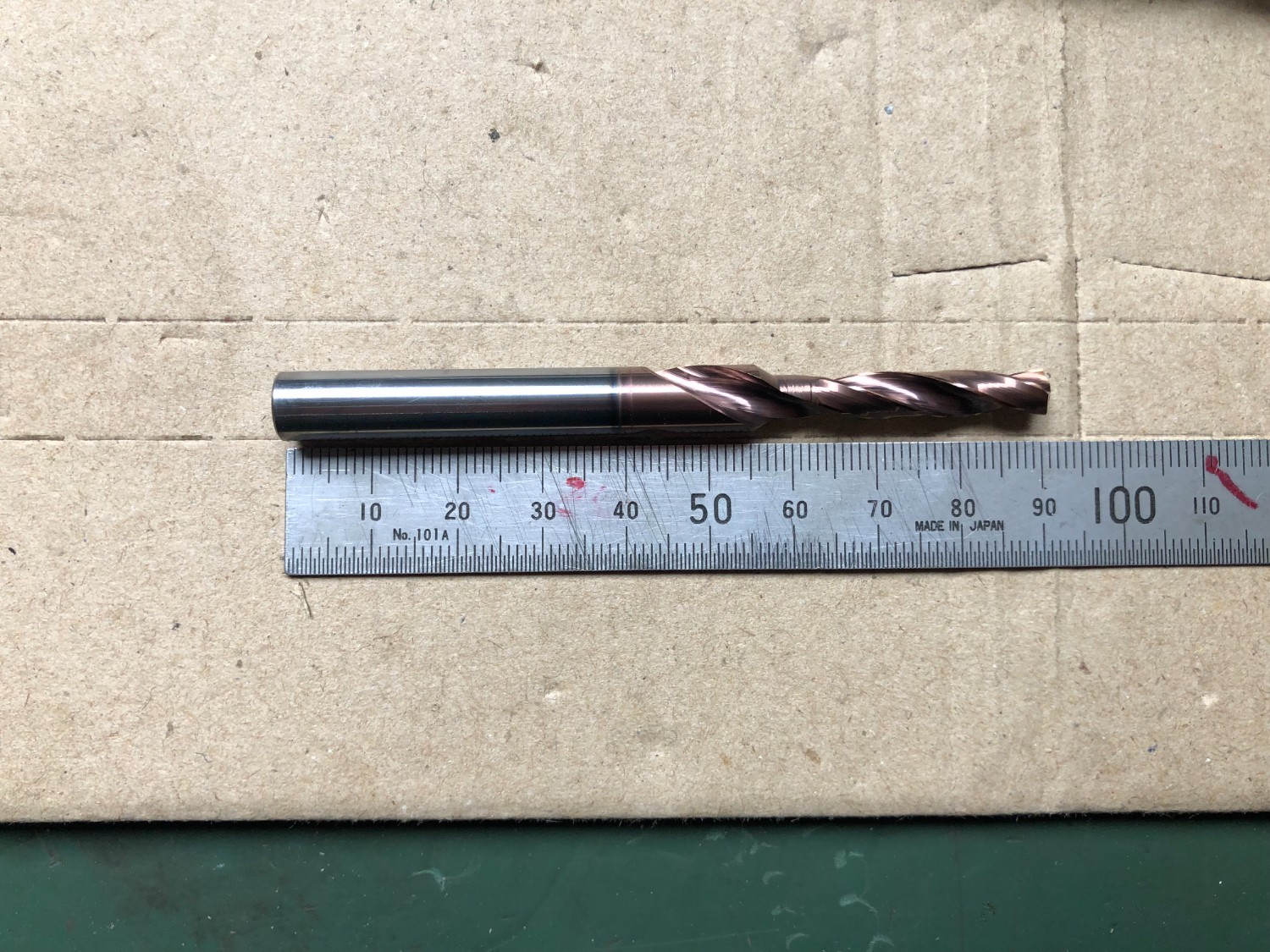 中古End mill 【エンドミルセット】φ5.6xφ8.0x92-ATH MOLDINO/旧日立ツール