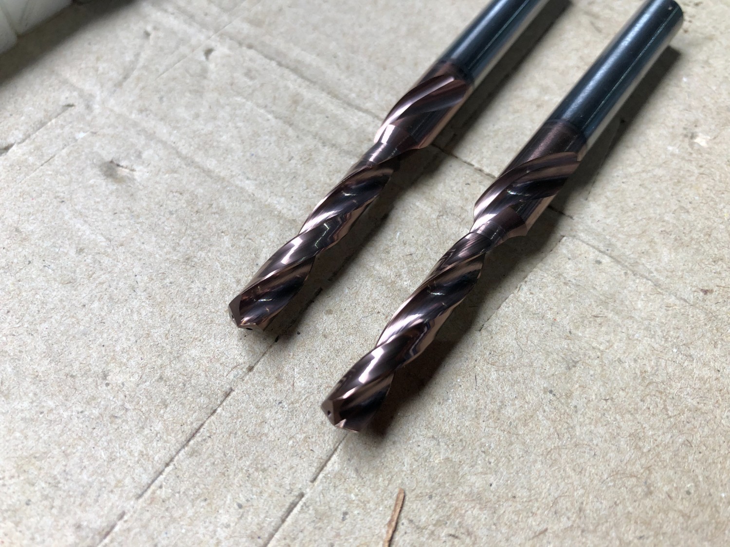 中古End mill 【エンドミルセット】φ5.6xφ8.0x92-ATH MOLDINO/旧日立ツール