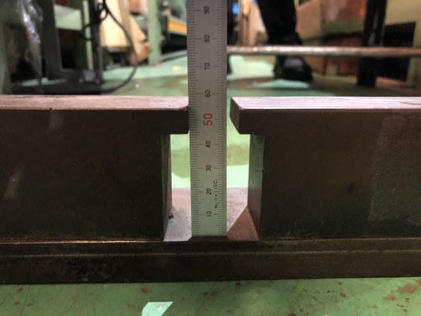 中古Goods for Vendor [ベンダー金型]L410ｍｍ   不明