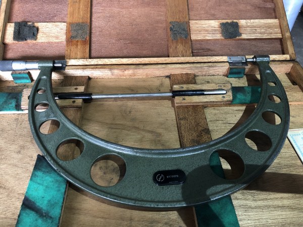 中古Outside micrometer [外側マイクロメータ]350～375（mm） ミツトヨ/Mitutoyo