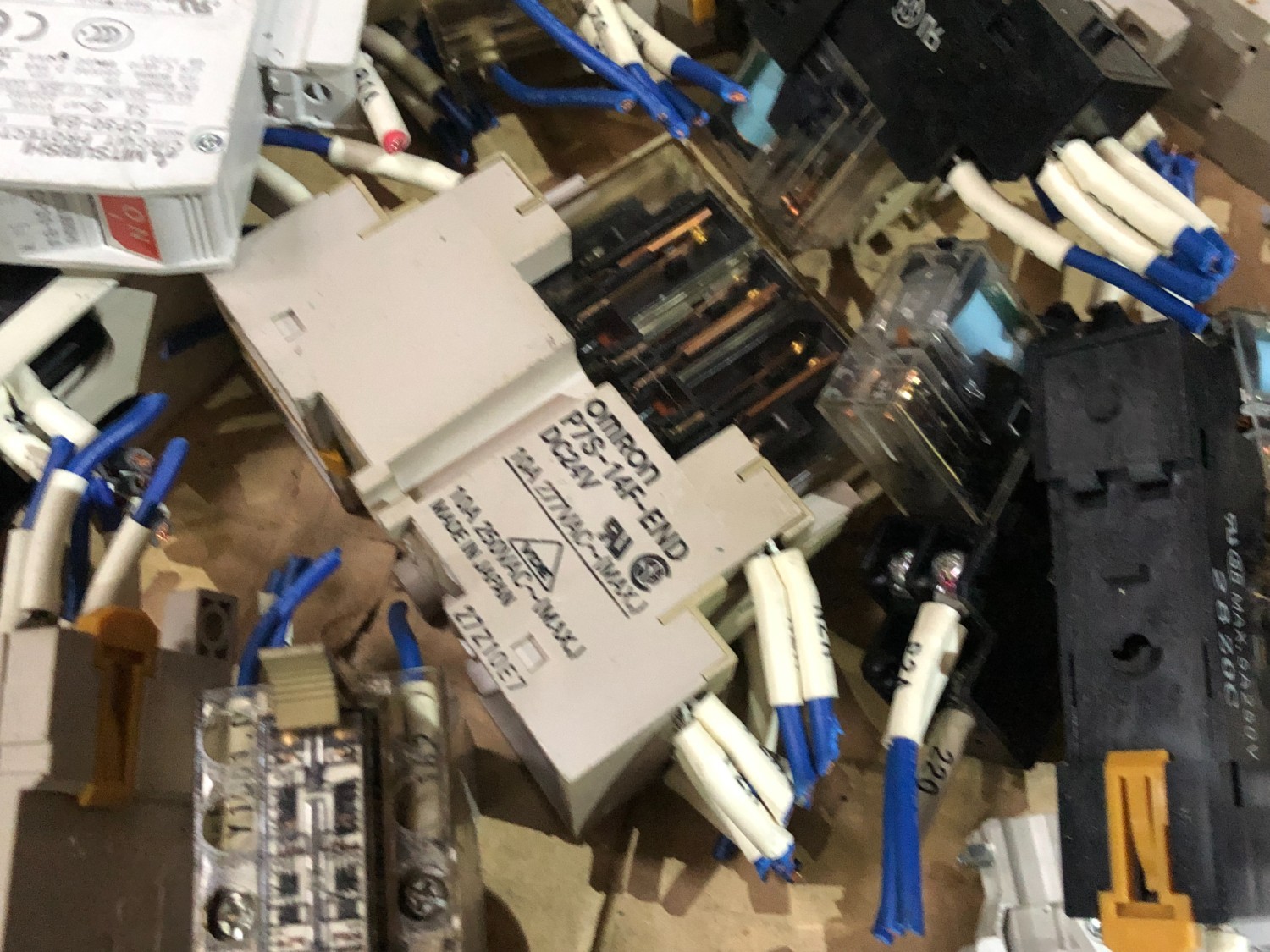 中古その他 セーフティ・リレーユニット1山 不明