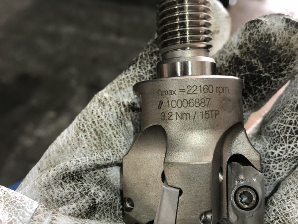中古Turning tools 「ねじ込み式エンドミルカッター」G211.40.R.04-15 CERATIZIT