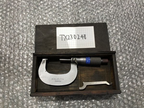 中古Outside micrometer [外側マイクロメータ]25-50（mm）BMD50　 ミツトヨ/Mitutoyo