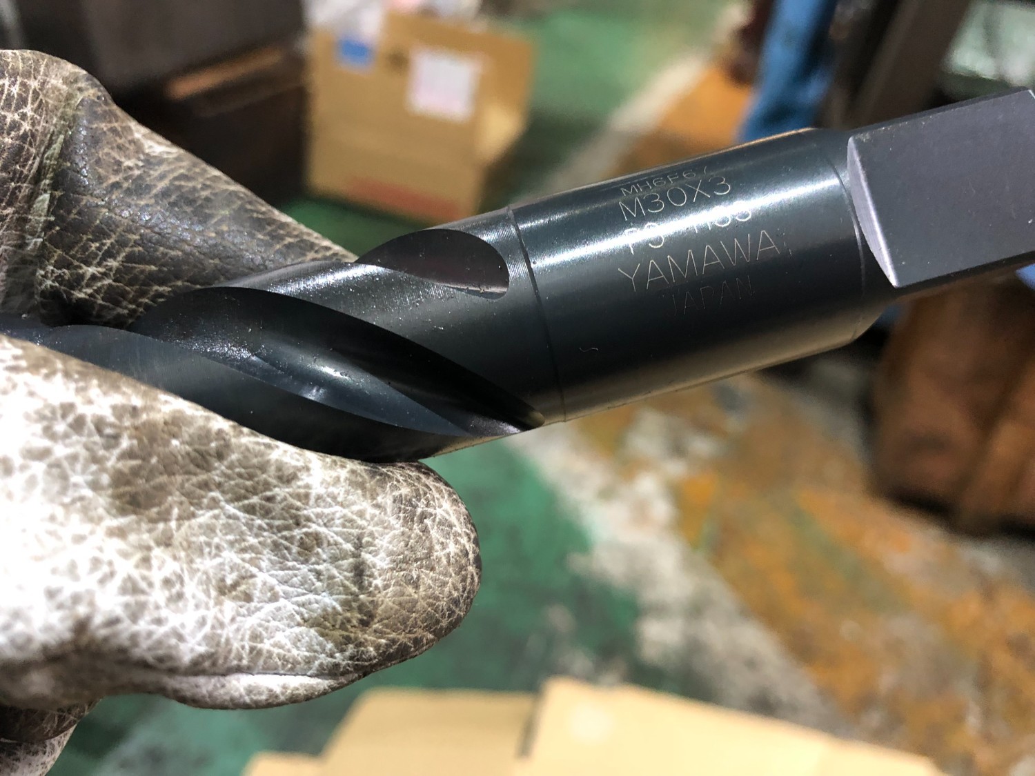 中古タップ 【タップ 】M30x3　 ヤマワ