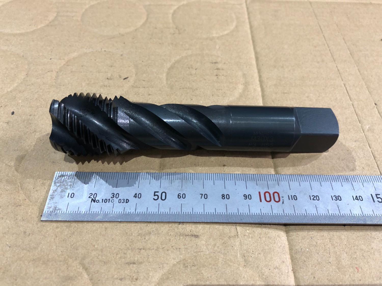 中古Tap 【タップ 】M30x3　 Yamawa