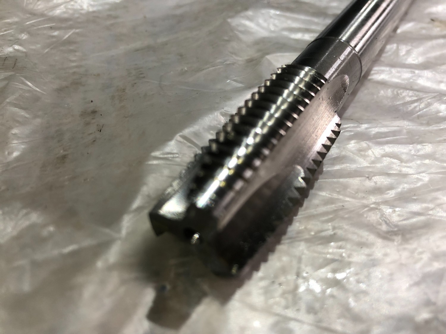 中古Other end mill 【エンドミル】M20x2.5x200 OSG 