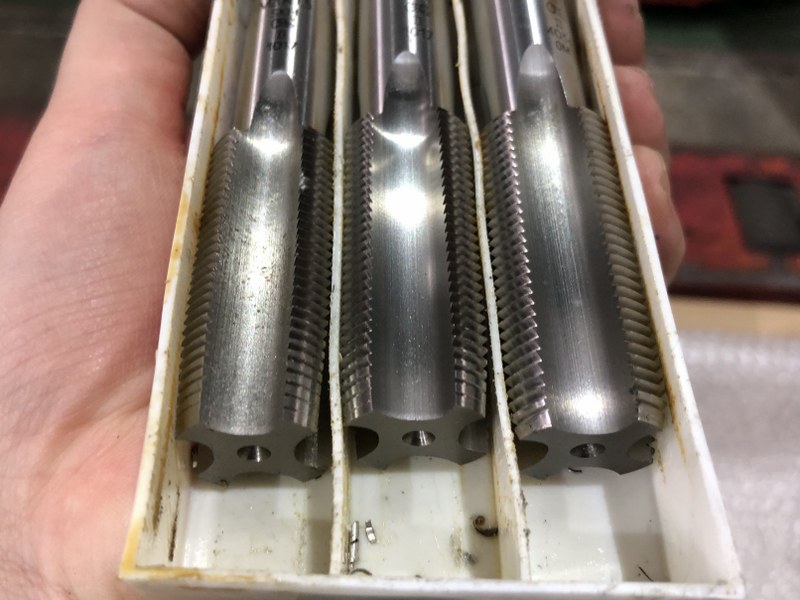 中古Tap 【ハンドタップ】M20ｘ1.5 OSG オーエスジー