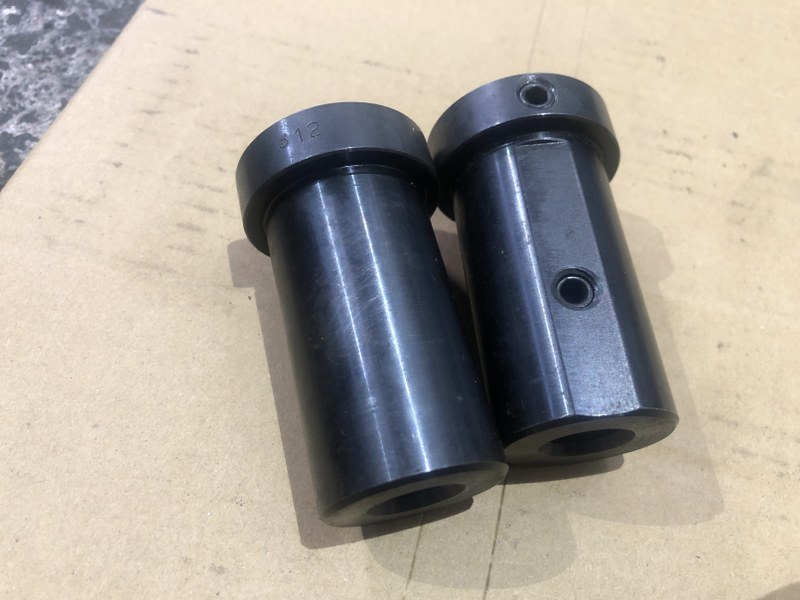 中古お買い得品・1山販売等 【旋盤用スリーブ1山】14個 不明