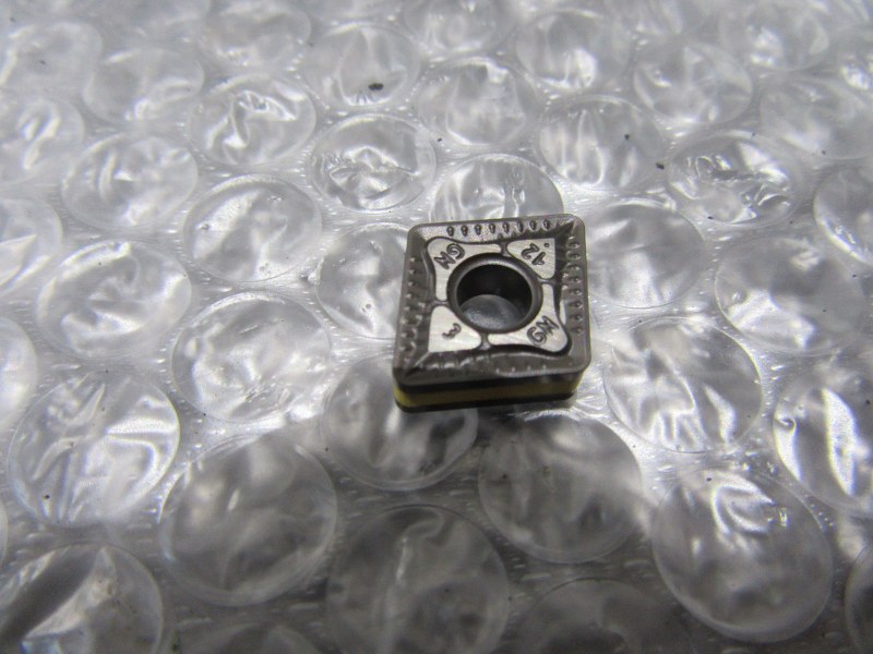 中古Cutting Exchange Chip 【チップ】CNMG433-GNIC8250 イスカル/ISCAR
