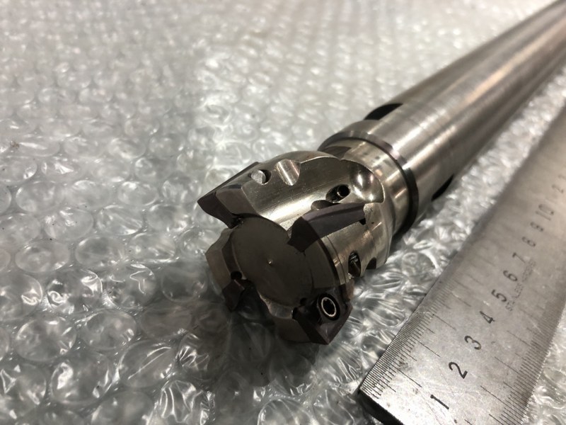 中古その他ねじ切り・ネジ造形工具 【ミーリング工具多機能用】APX4000R404M16A40 三菱/MITSUBISHI