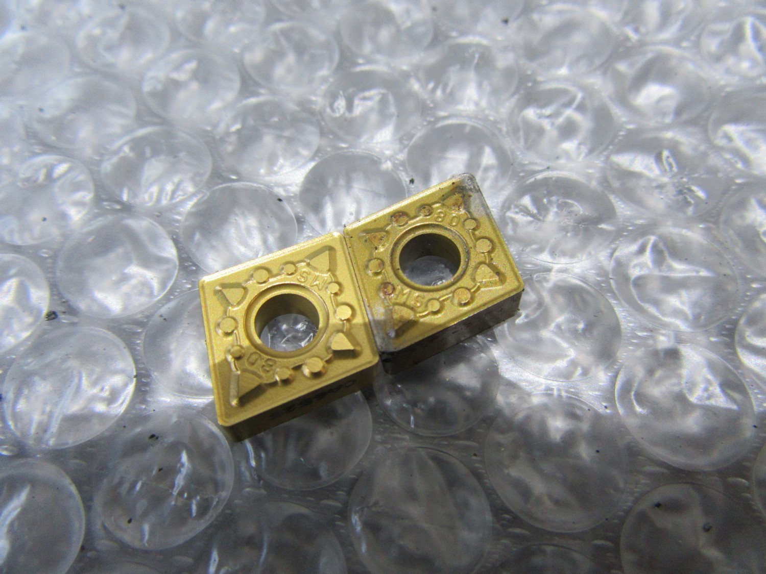 中古Cutting Exchange Chip チップ  Kyocera 
