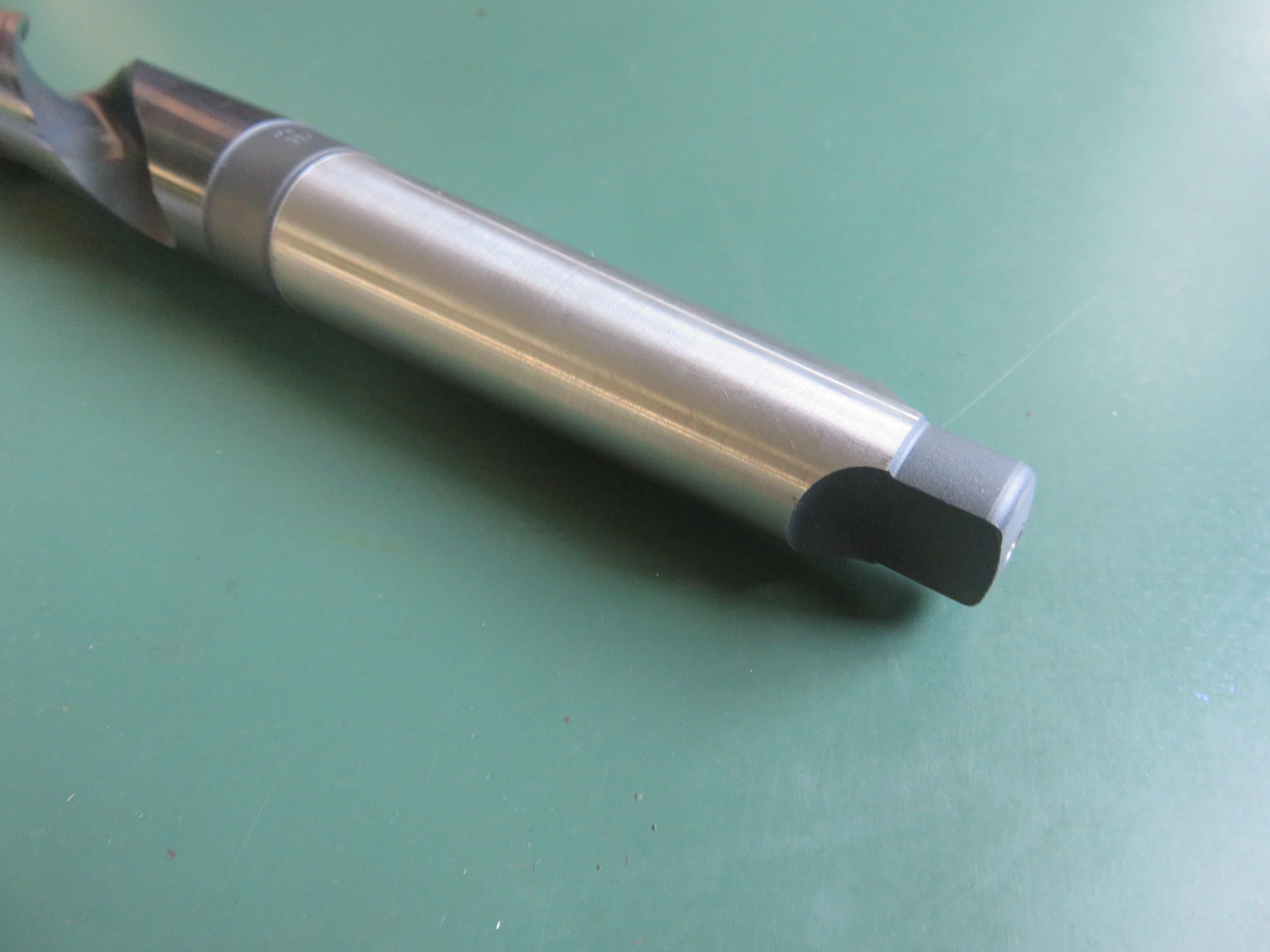 中古工具 【テーパーシャンクドリル】φ26.2 NACHI/ナチ不二越