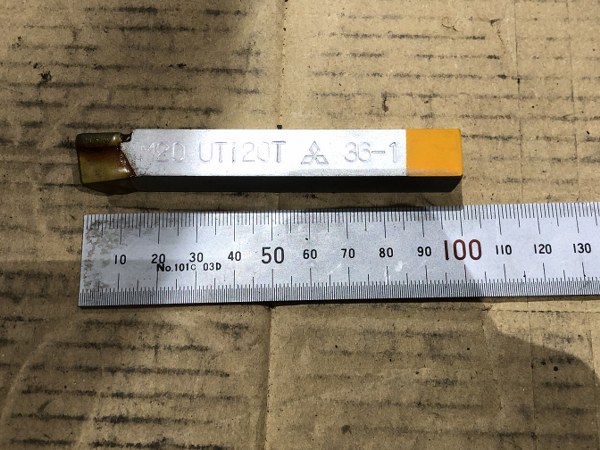 中古その他 【ろう付け工具 バイト2本】M20UTI20T(36-1)+P20ST120(34-2) 三菱マテリアル