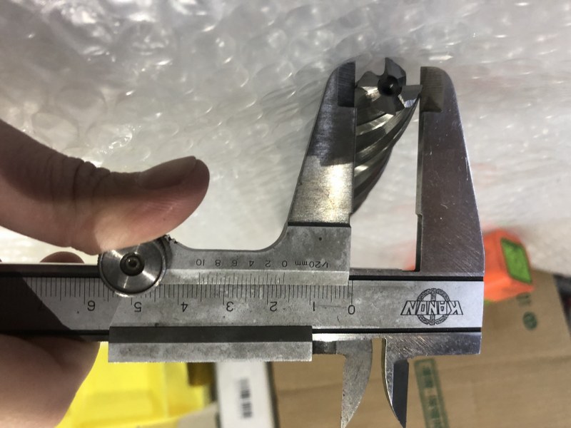 中古Tapered end mills (Ball・Square) 【4枚刃/スクエア/テーパーエンドミル】SKH56 シリーズ 16Mx65x5°（TE-4） NS