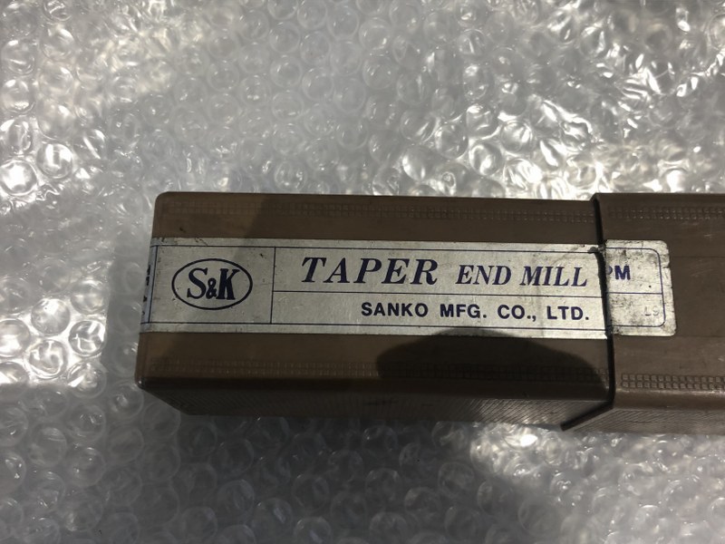 中古Tapered end mills (Ball・Square) 【4枚刃/スクエア/テーパーエンドミル】φ25x2°（TE-4） S＆K