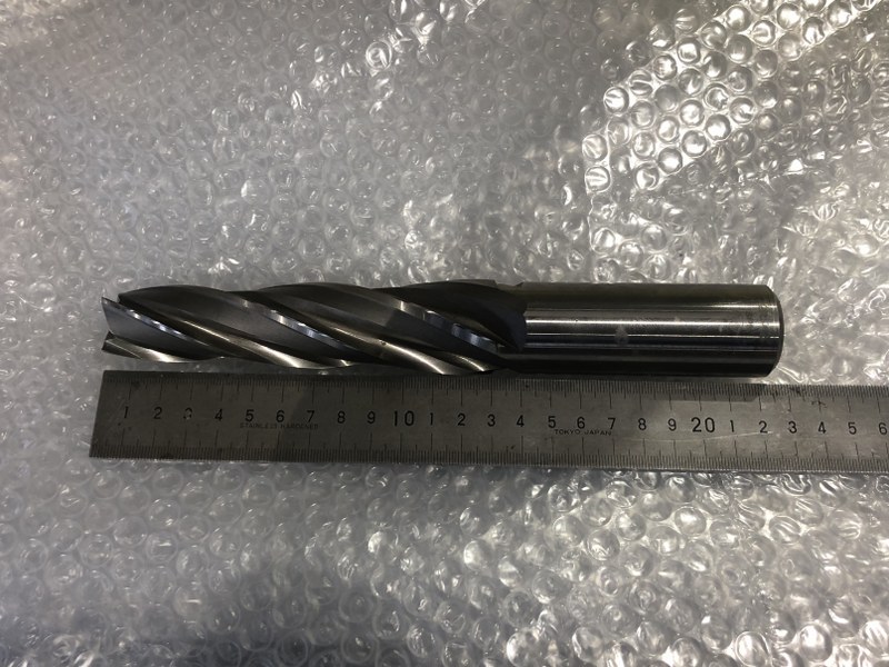 中古Tapered end mills (Ball・Square) 【4枚刃/スクエア/テーパーエンドミル】φ25x2°（TE-4） S＆K