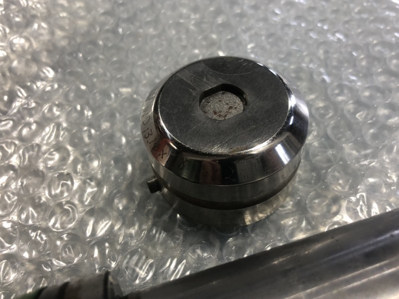 中古ショート 【タレパン金型（ショート/セット）】パンチ：φ13.1ｘ11.8　 ダイ：φ13.1ｘ11.8　C=0.2 コニック/Conic