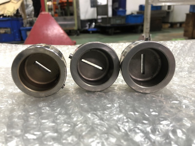 中古Die 「タレパン金型（ダイ）3個」①2.20x25.20 ②3.2x18.2 ③.2.70x20.40 アマダ/AMADA