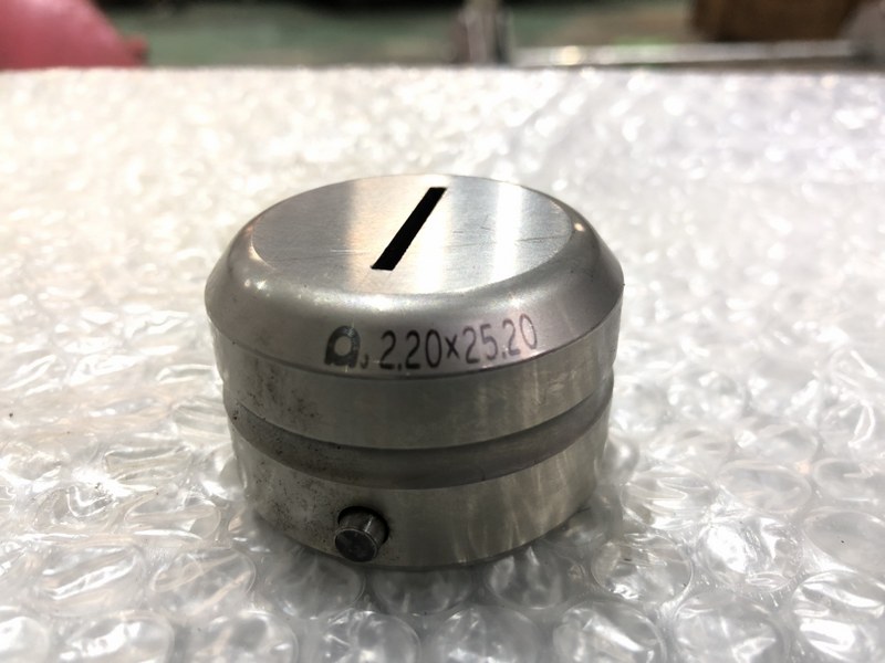中古Die 「タレパン金型（ダイ）3個」①2.20x25.20 ②3.2x18.2 ③.2.70x20.40 アマダ/AMADA