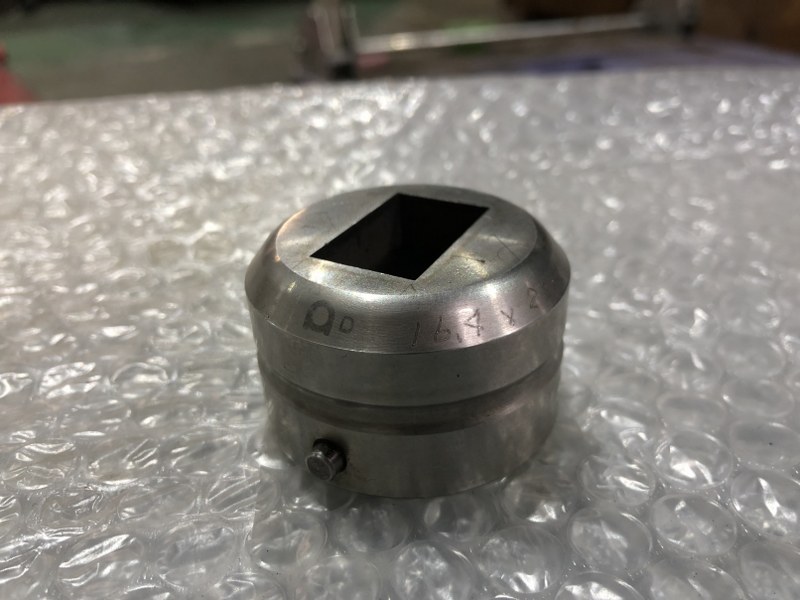 中古Die 【タレパン金型（ダイ）3個　】①6.20x6.20 ②16.4x25.4 ③9.4x15.4 アマダ/AMADA