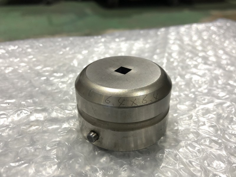 中古Die [タレパン金型（ダイ）3個]①12.20x12.20②6.4x6.4③10.9x12.4 アマダ/AMADA+コニック/Conic